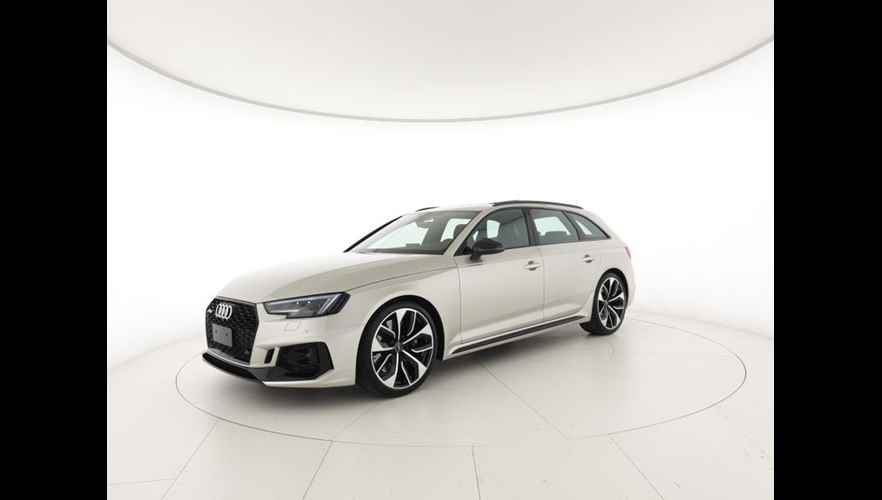 Rimappatura Centralina Audi RS4 2.9 TFSI - 450CV Rimappatura Centralina Audi RS4 2.9 TFSI - 450CV